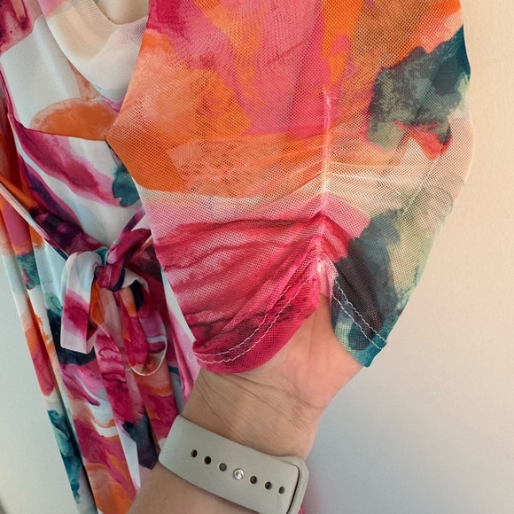 Harlow & Rose Floral Tie Front Sundress with Plunge Neckline size M NWT - Picture 5 of 6